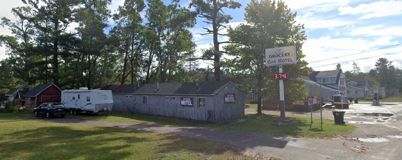 Au Train Motel (Markles Resort) - From Website (newer photo)